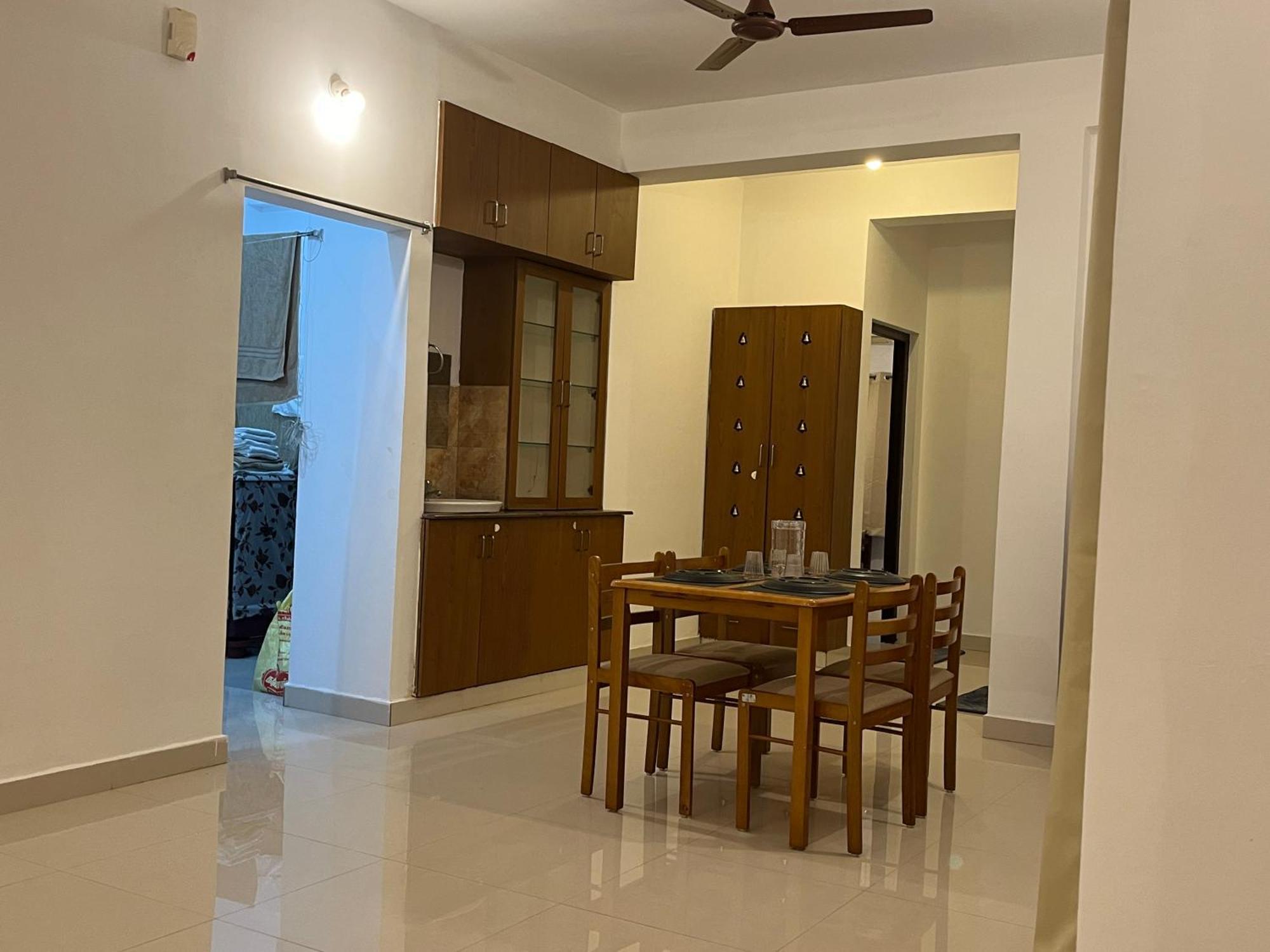 טירונלוולי Prince Home Stay מראה חיצוני תמונה